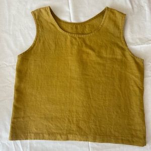 Sotela Lyla crop top mustard color